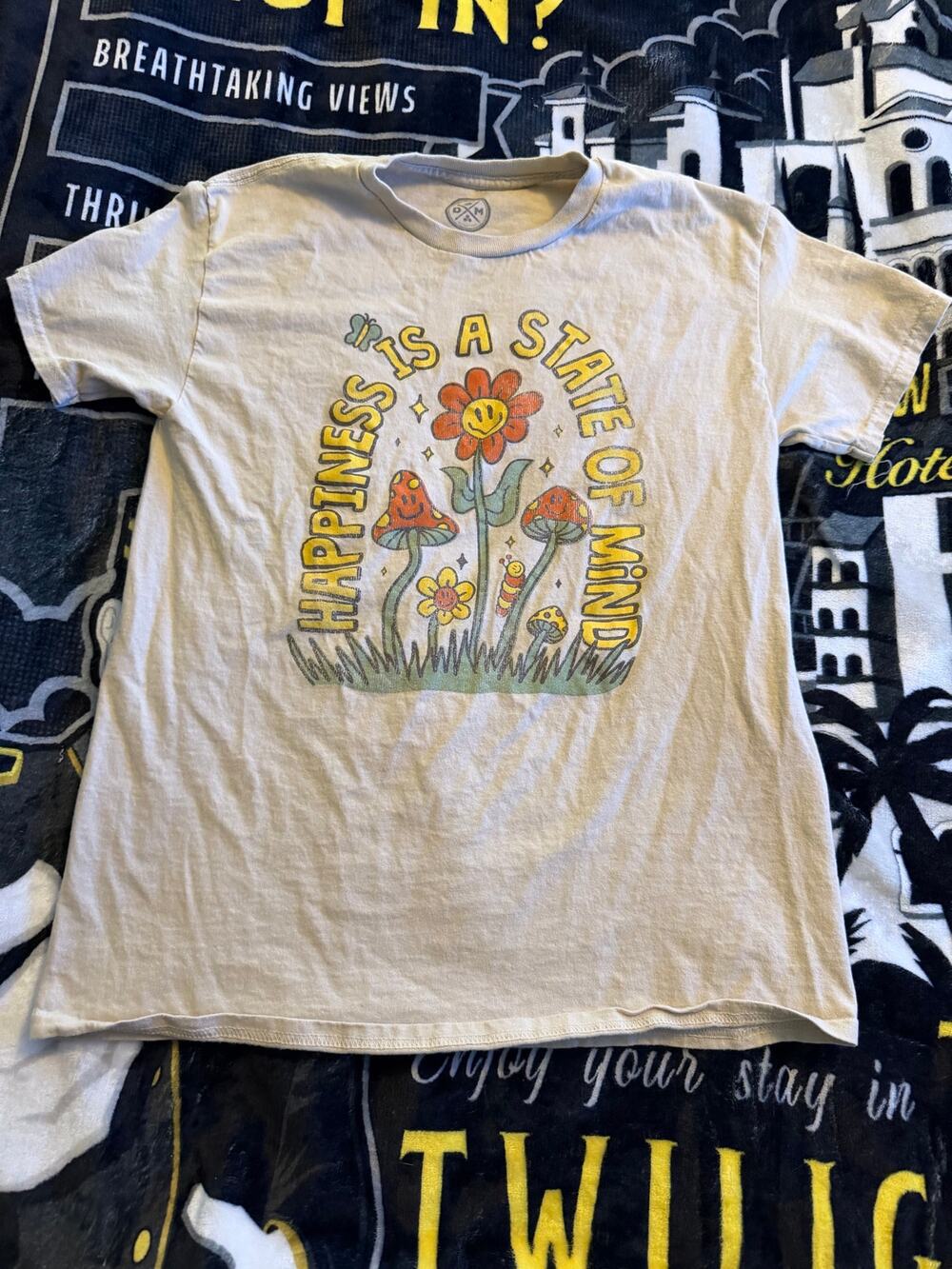 Humor Mens Medium Shirt Happiness Is A State Of Mind Mushroom Flowers